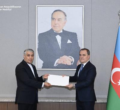 İranın Azərbaycandakı yeni səfiri Azərbaycan Xarici İşlər naziri ilə görüşdü